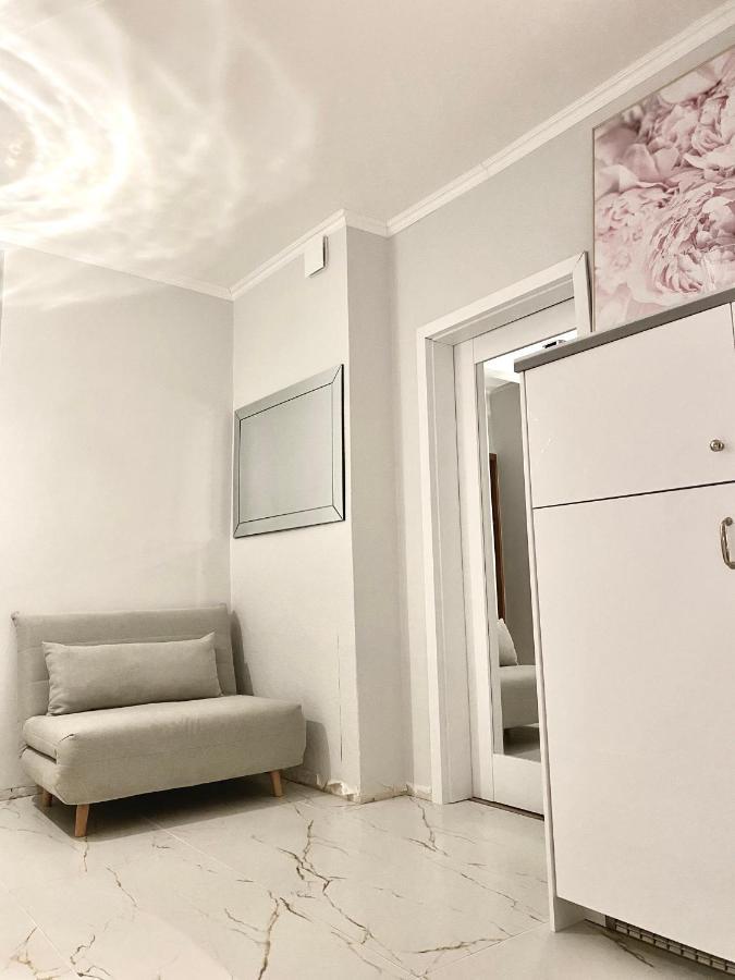 Glamour Apartment Przy Plazy, Z Parkingiem Prywatnym ソポト エクステリア 写真